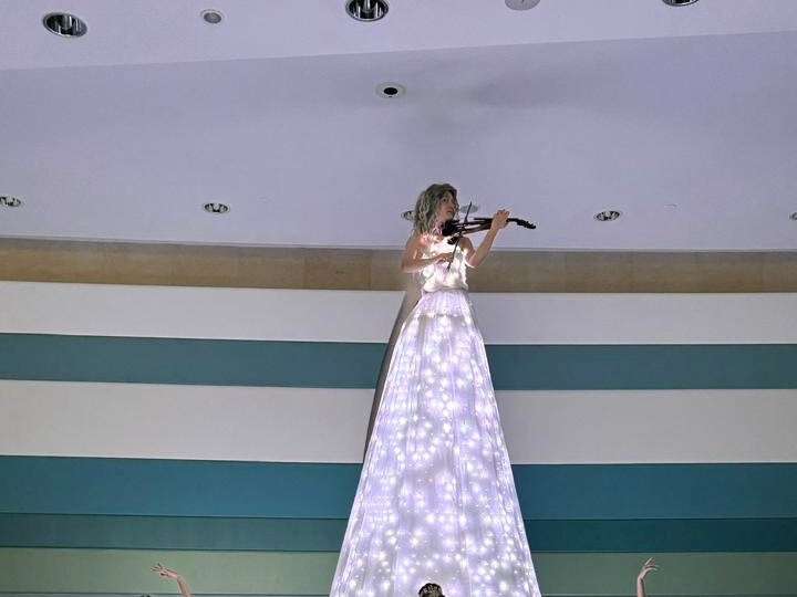 LED Ballerinas & Giant Violinist festive entertainment Dubai